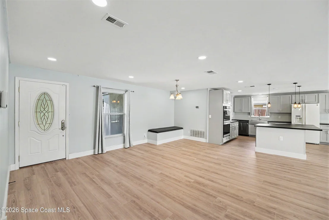 Photo of 1012 Fairway Lane