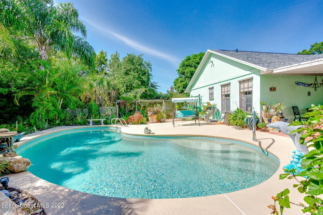 Photo of 2477 Harlock Road