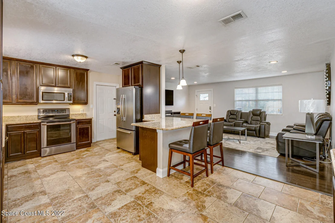 Photo of 5065 Canoni Place
