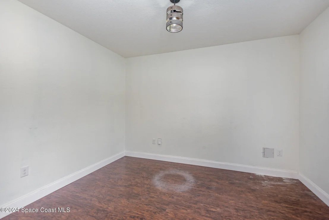 Photo of 2675 Falcon Lane