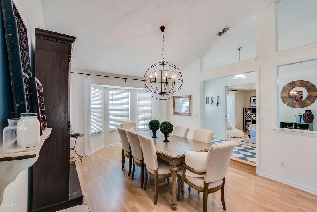 Photo of 902 Whisperpine Drive