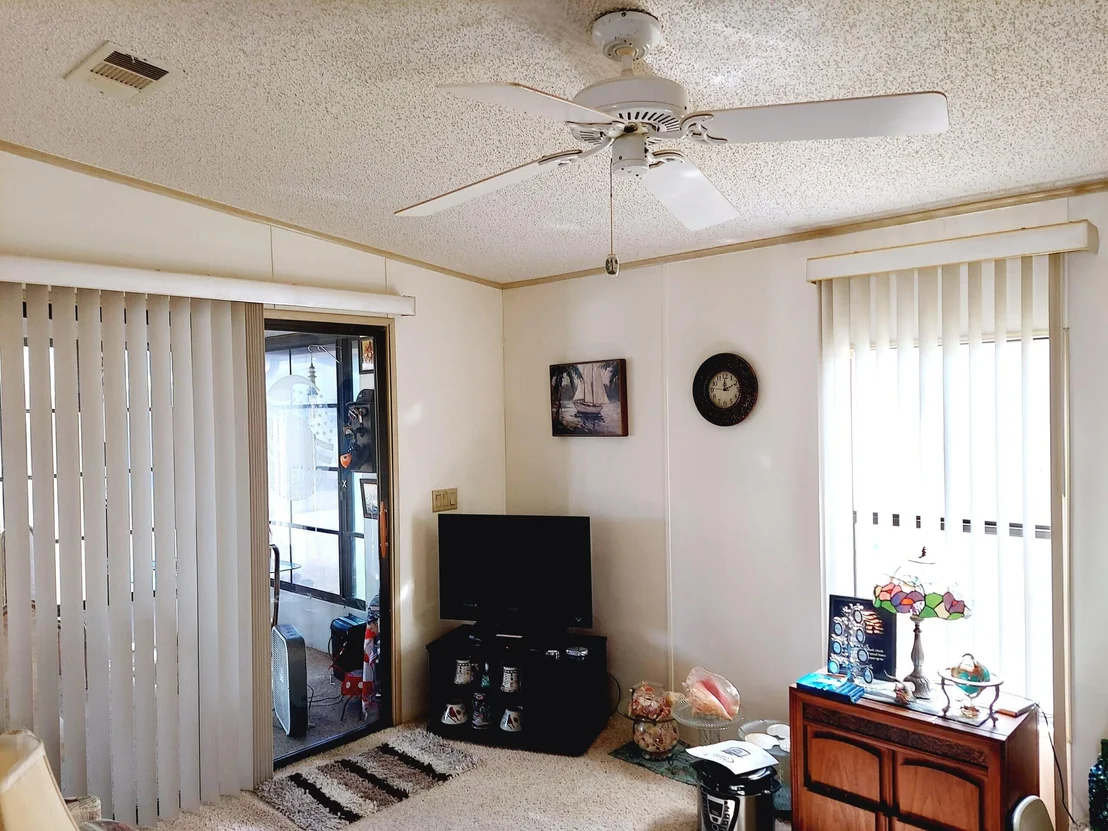 Photo of 7672 Chasta Road