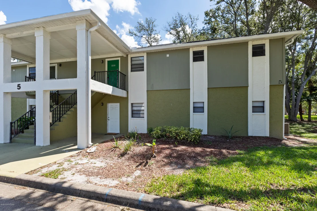 Photo of 2218 Flower Tree Circle