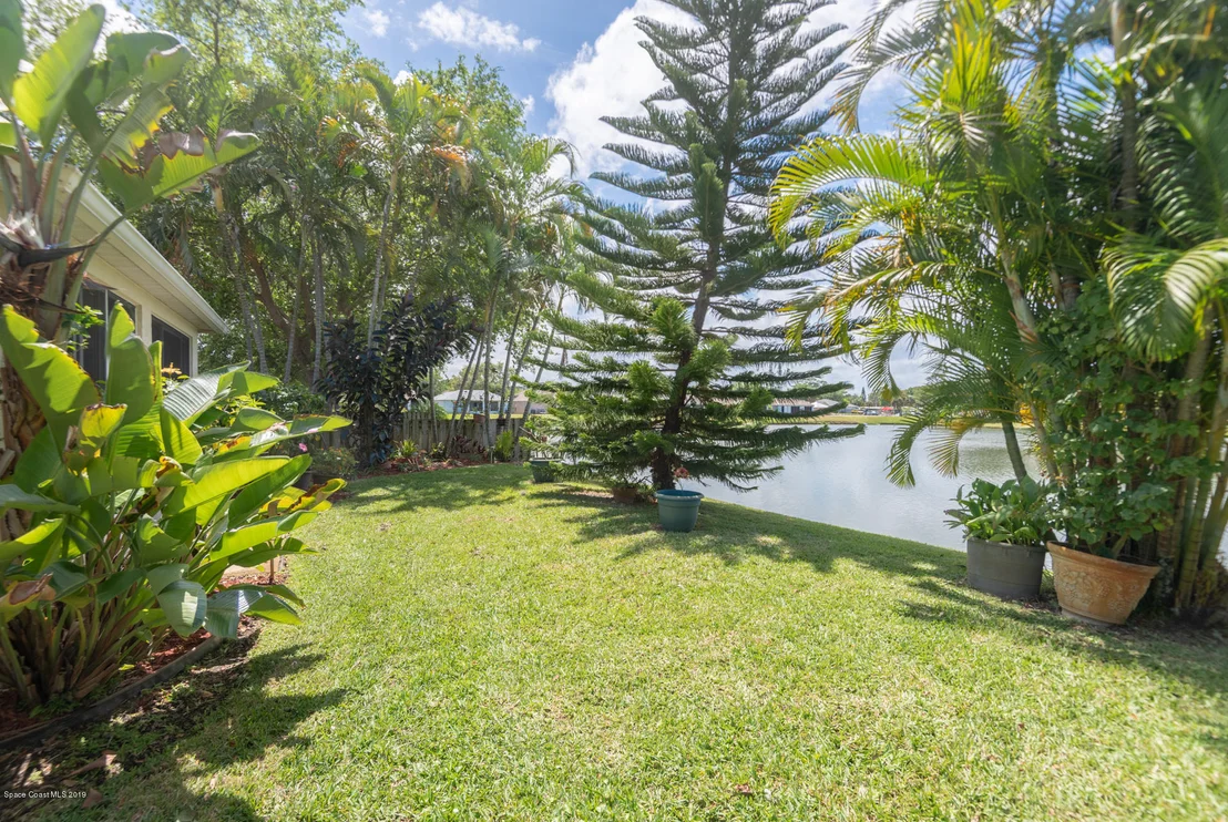 Photo of 1707 Vista Lake Circle