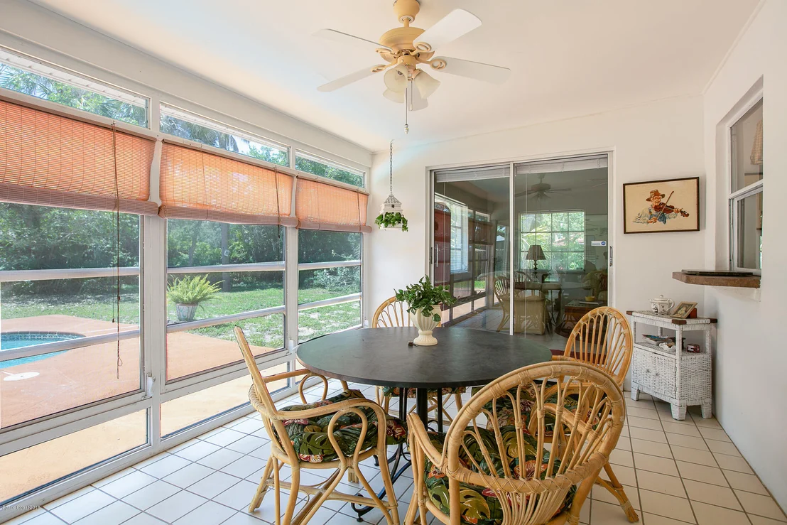 Photo of 702 Banyan Road
