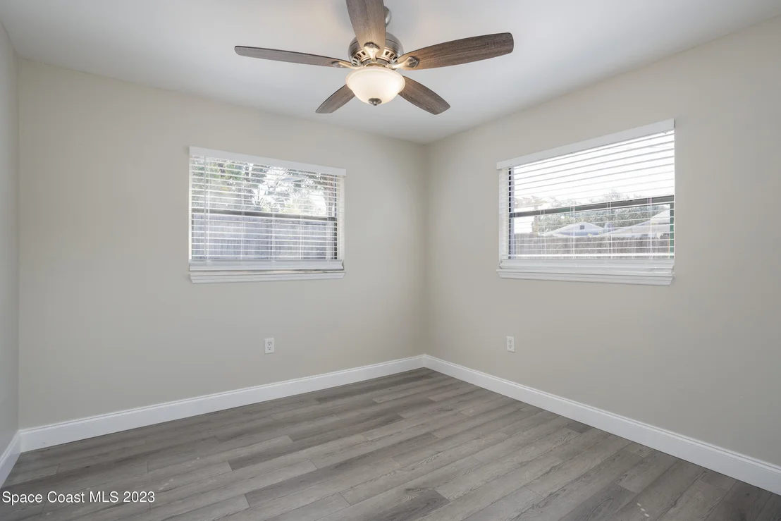 Photo of 34 Knollwood Drive