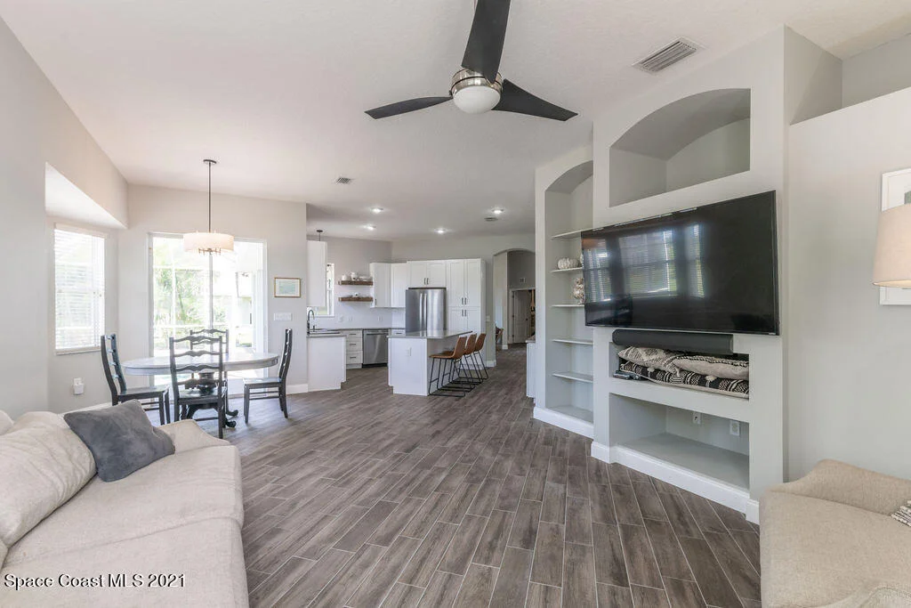 Photo of 4591 Chardonnay Drive
