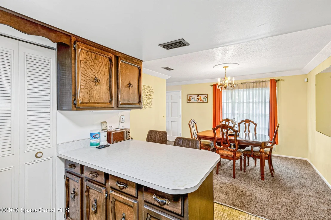 Photo of 2188 Lucille Lane