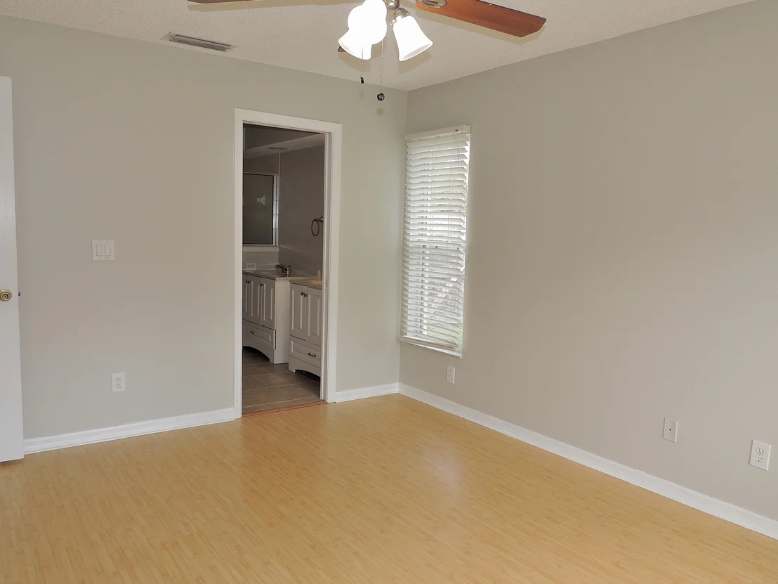 Photo of 3485 Saddle Brook Drive