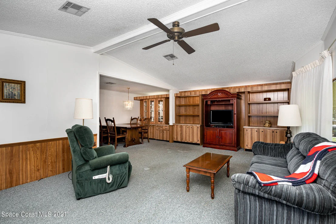 Photo of 524 Susan Drive