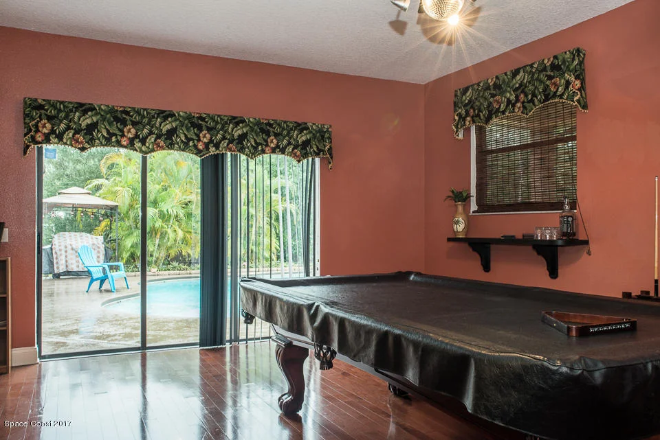 Photo of 5015 Timber Lane Drive