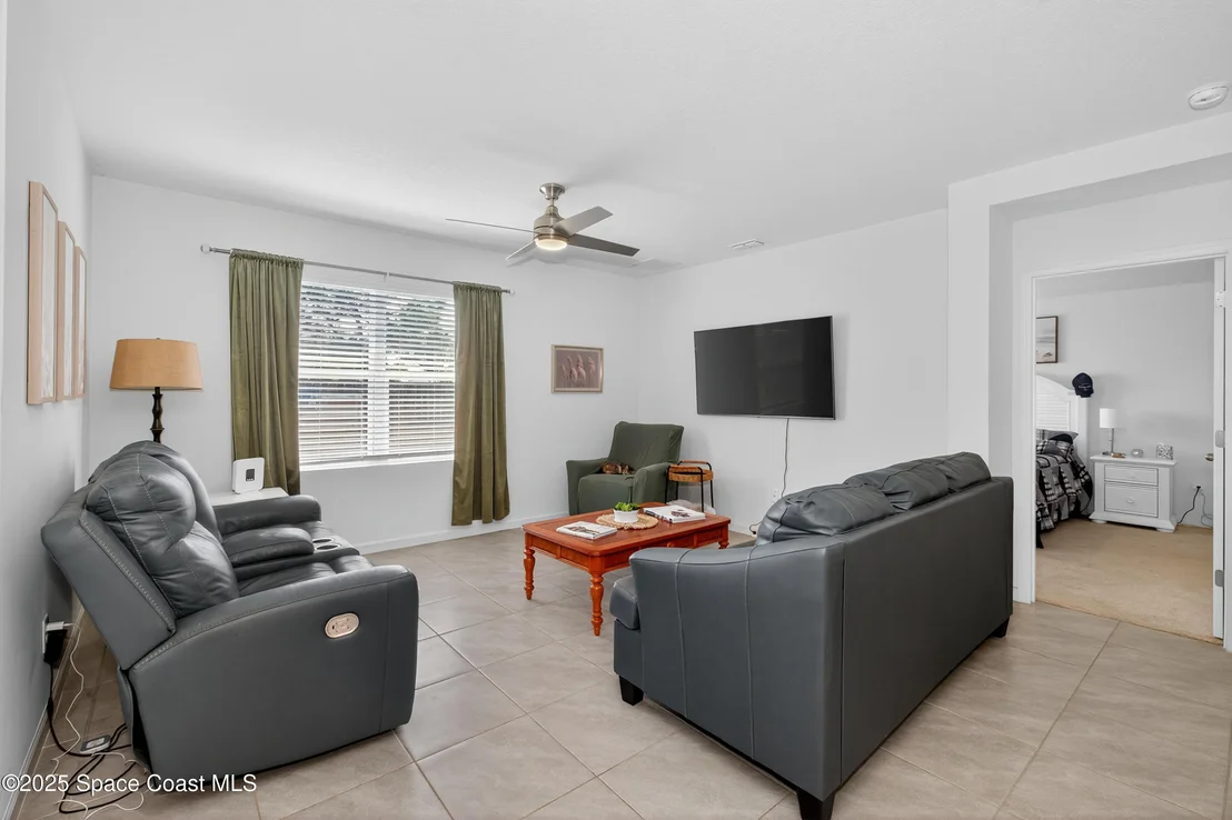 Photo of 6575 Topaz Drive