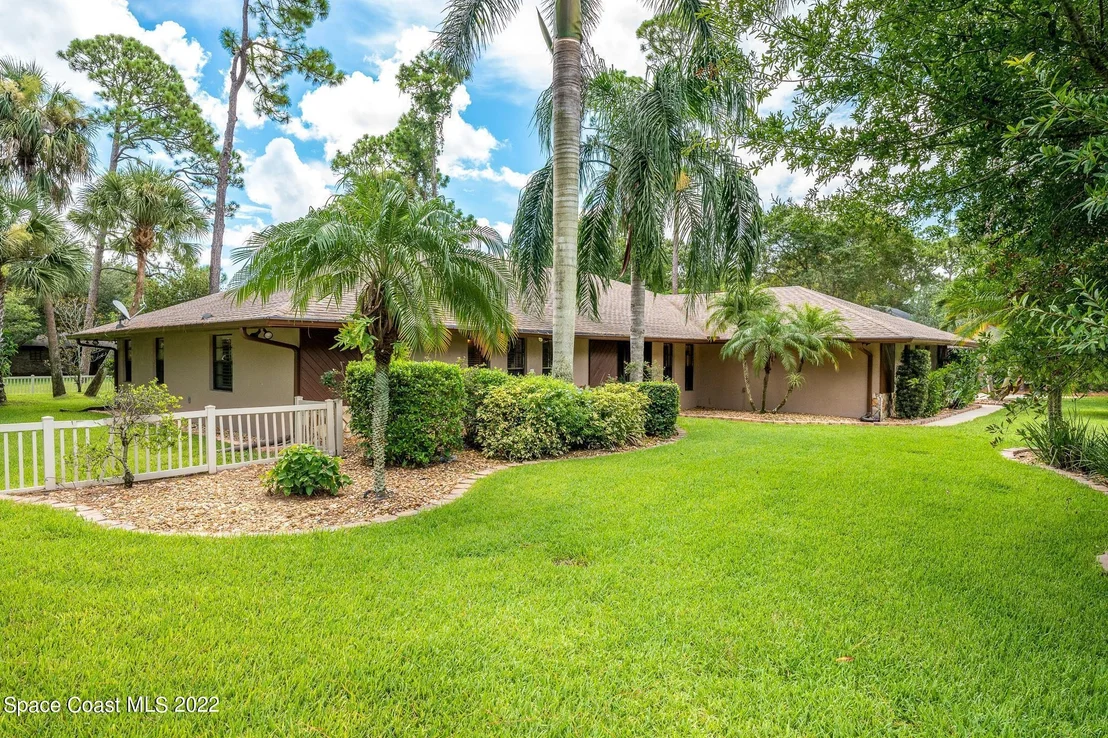 Photo of 1441 Donna Marie Drive