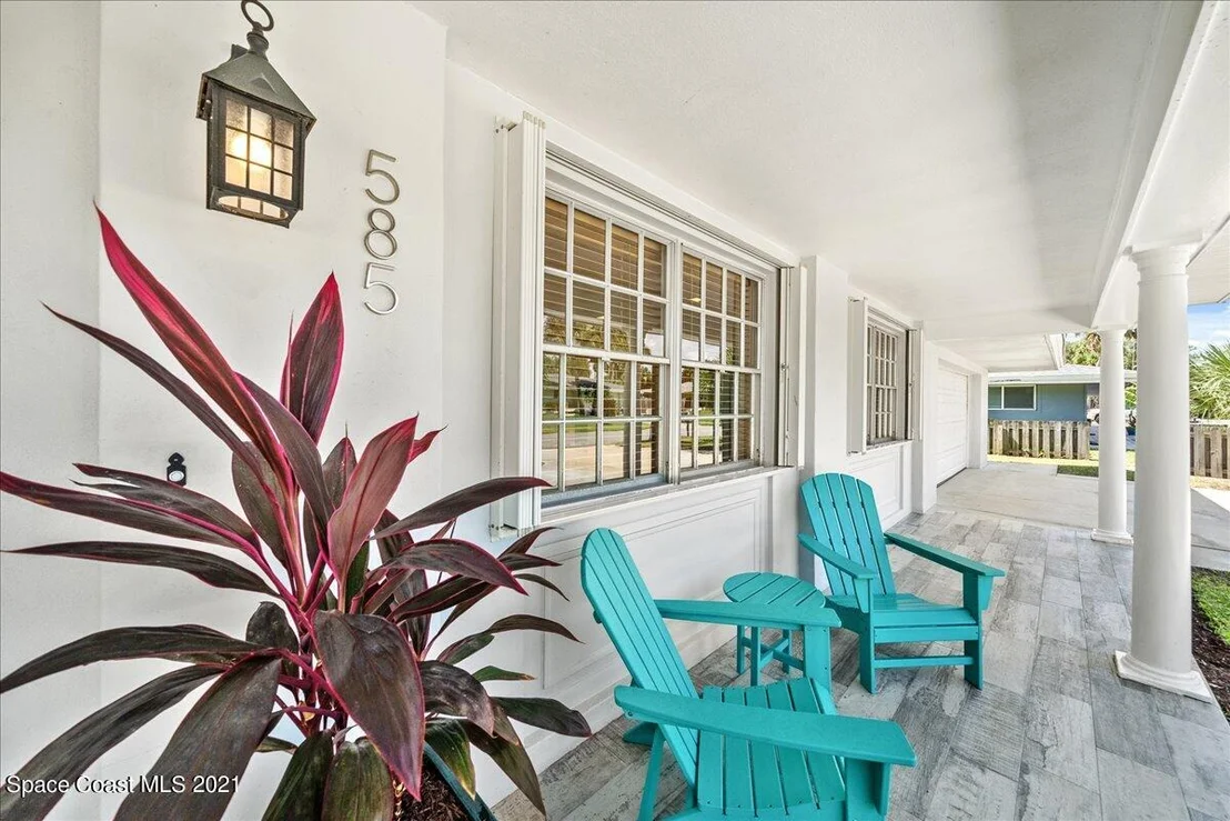 Photo of 585 Bahama Drive