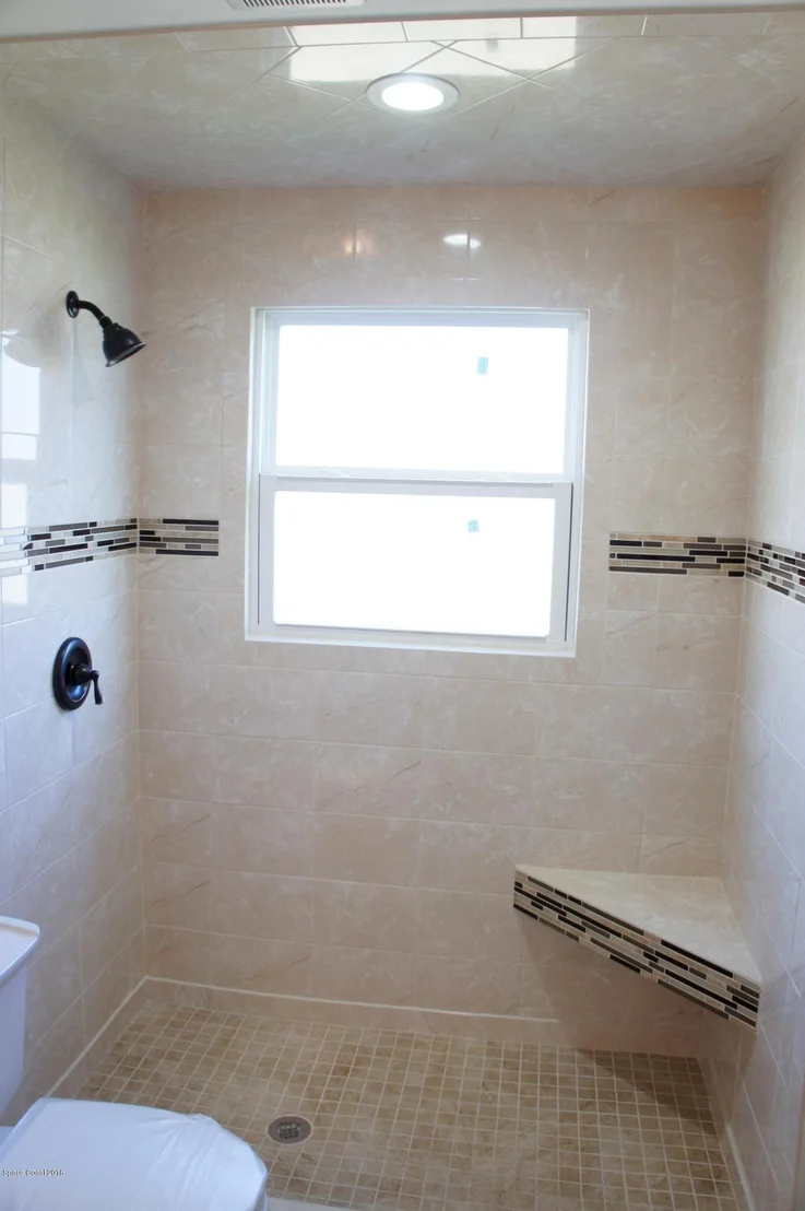Photo of 456 Willow Lane