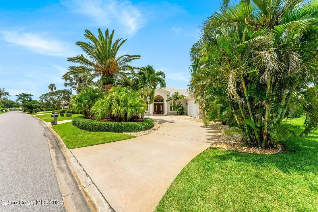 Photo of 2002 Neptune Drive