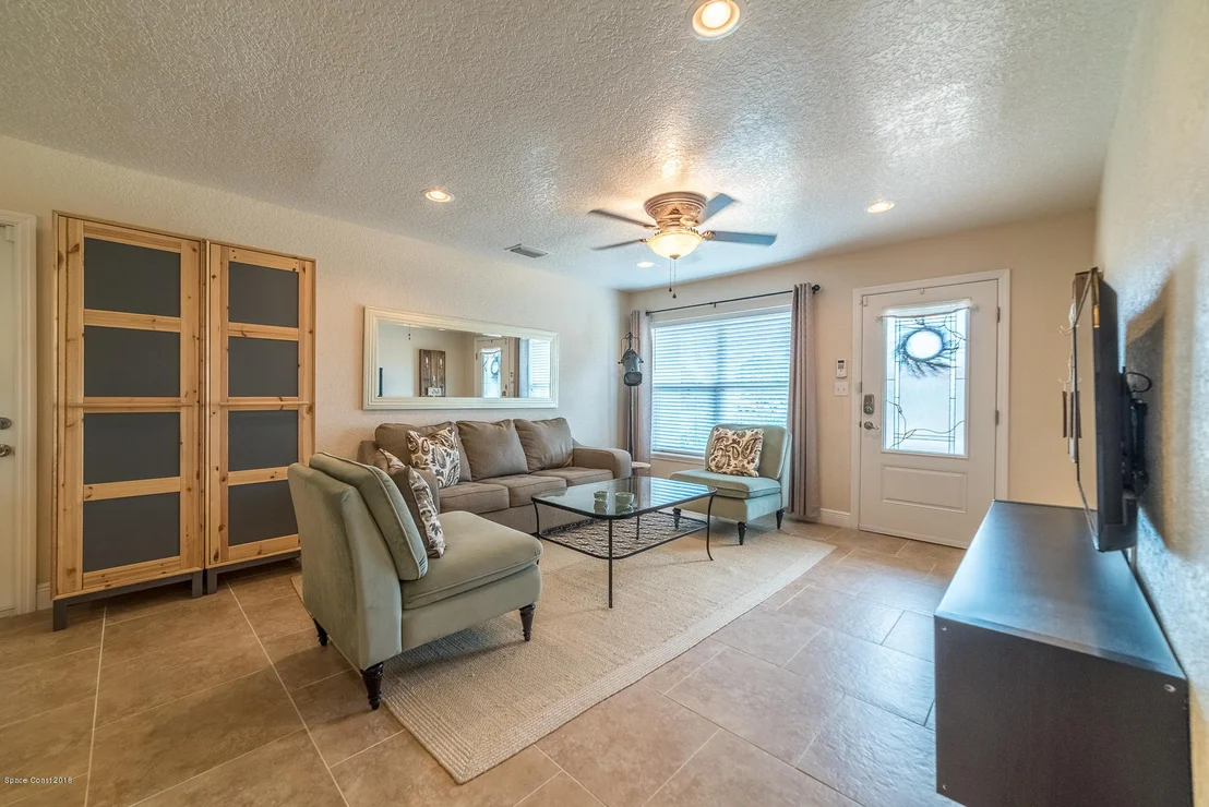 Photo of 280 Albatross Drive