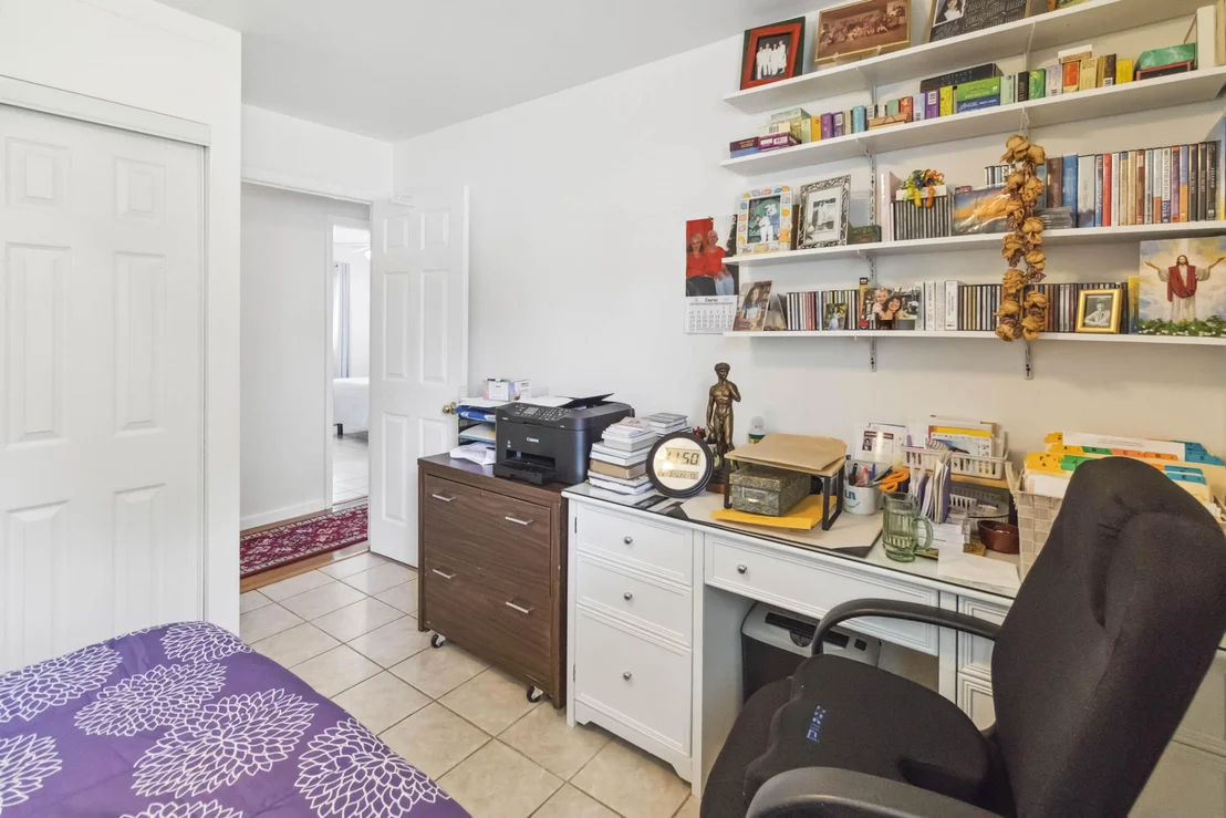 Photo of 2591 King Richard Road