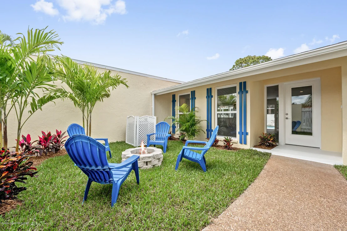 Photo of 304 Sand Pine Road