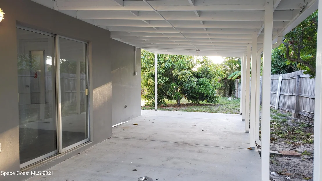 Photo of 1172 Wild Rose Drive NE