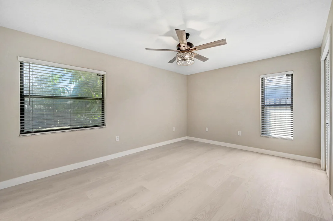 Photo of 6325 Hudson Road
