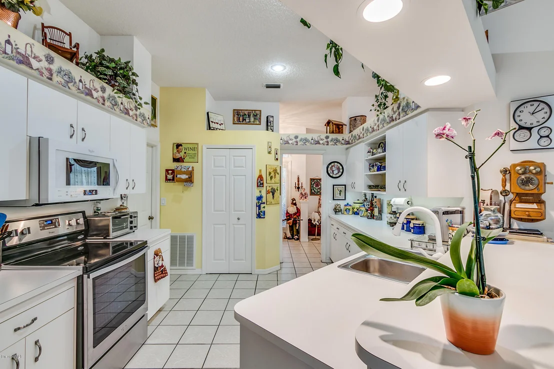 Photo of 6956 Hammock Trace Drive