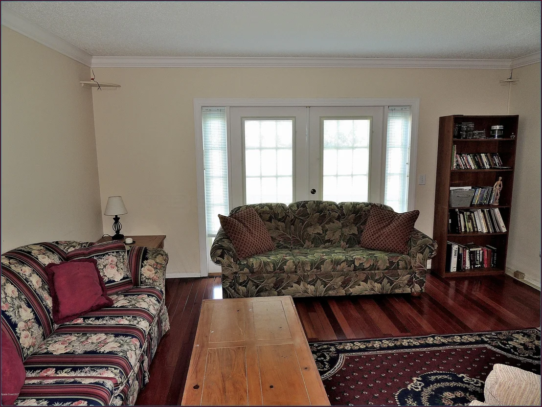 Photo of 1179 Wentworth Circle