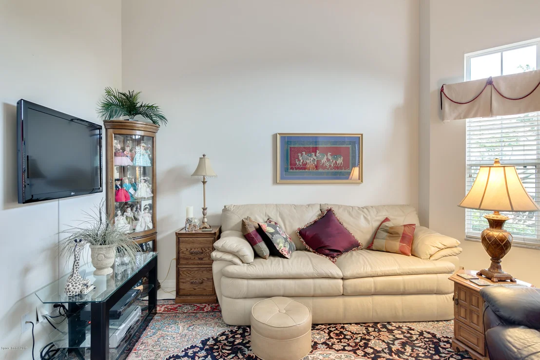 Photo of 518 Renaissance Avenue