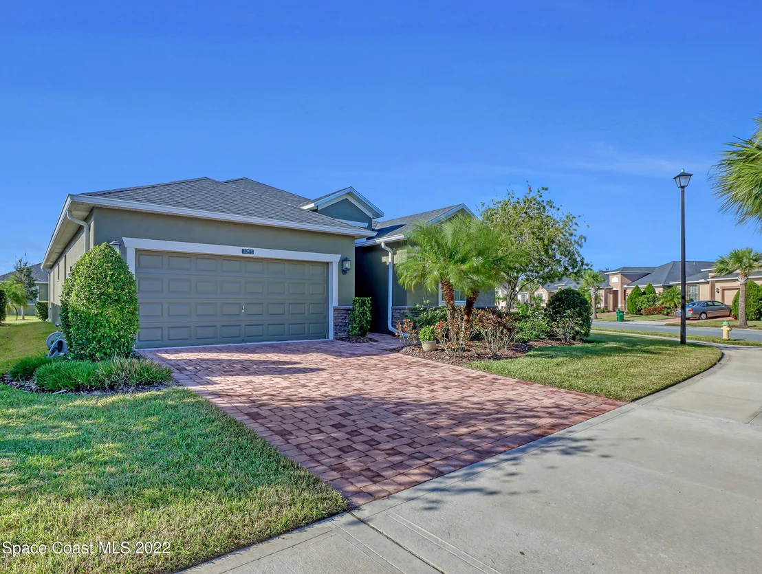 Photo of 3291 Anza Street