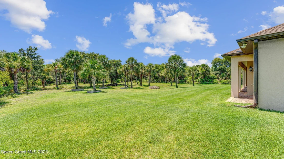 Photo of 2372 Westhorpe Drive