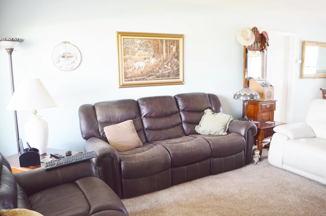 Photo of 341 W Exeter Street