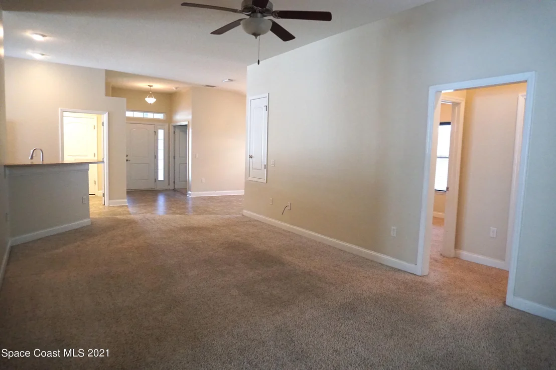 Photo of 722 Coral Trace Boulevard