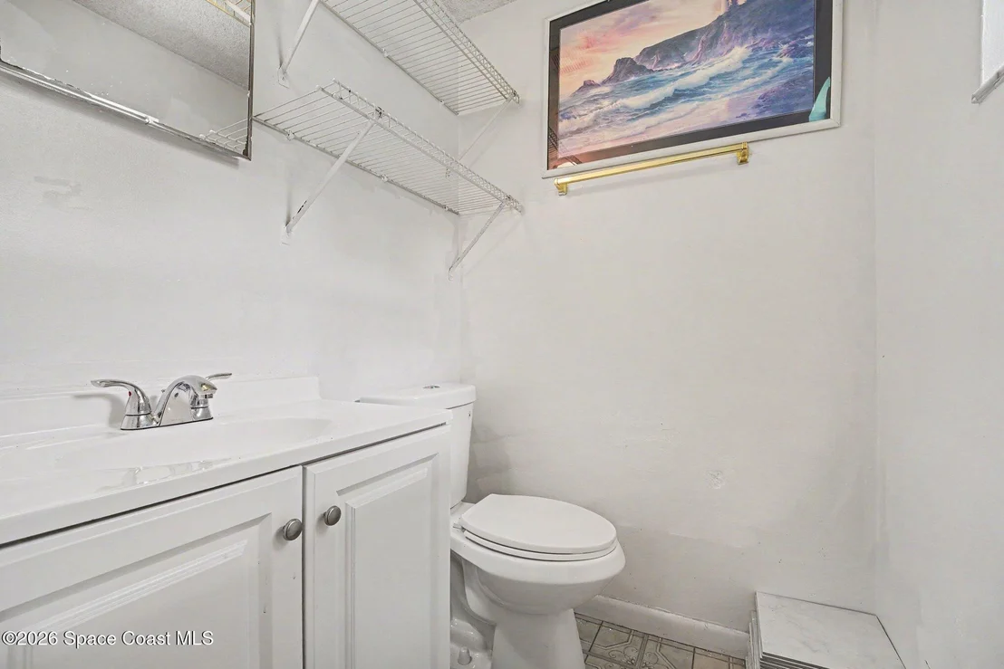 Photo of 336 Bay Avenue