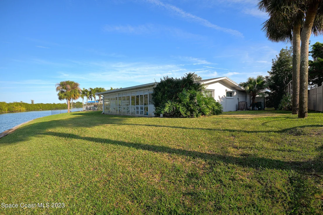 Photo of 60 Crystal River Drive