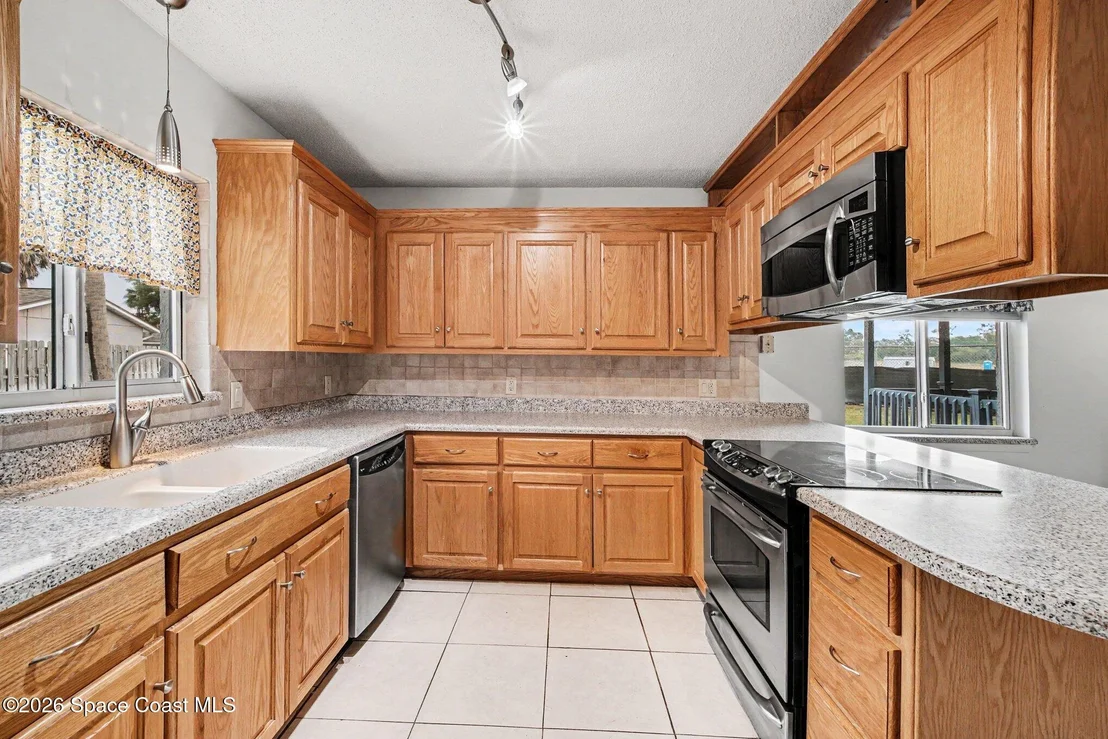 Photo of 909 Northbrook Drive