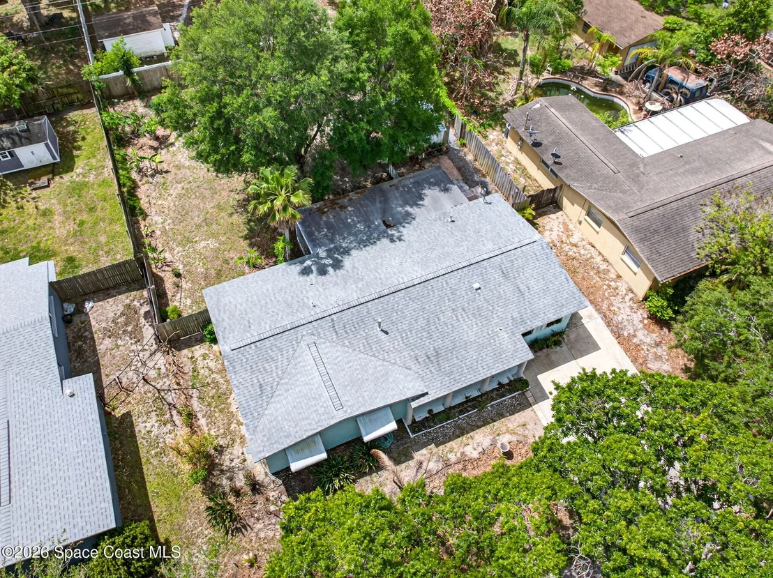 Photo of 2737 Cherbourg Road