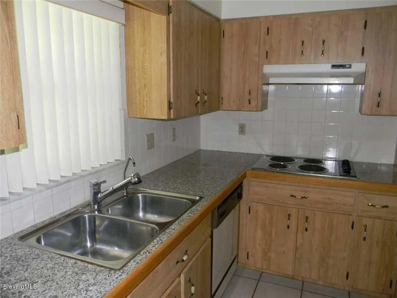 Photo of 9830 Oak Trail