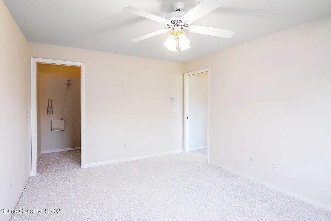 Photo of 2378 Golf Vista Boulevard