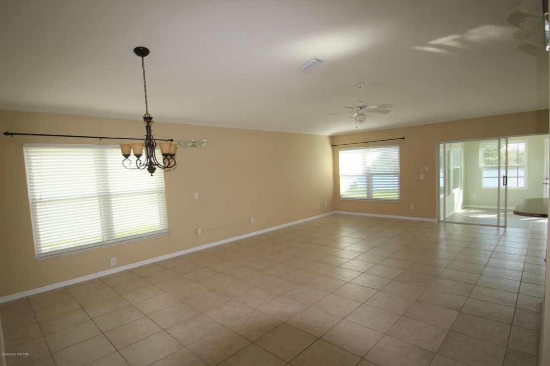 Photo of 1727 Sun Gazer Drive