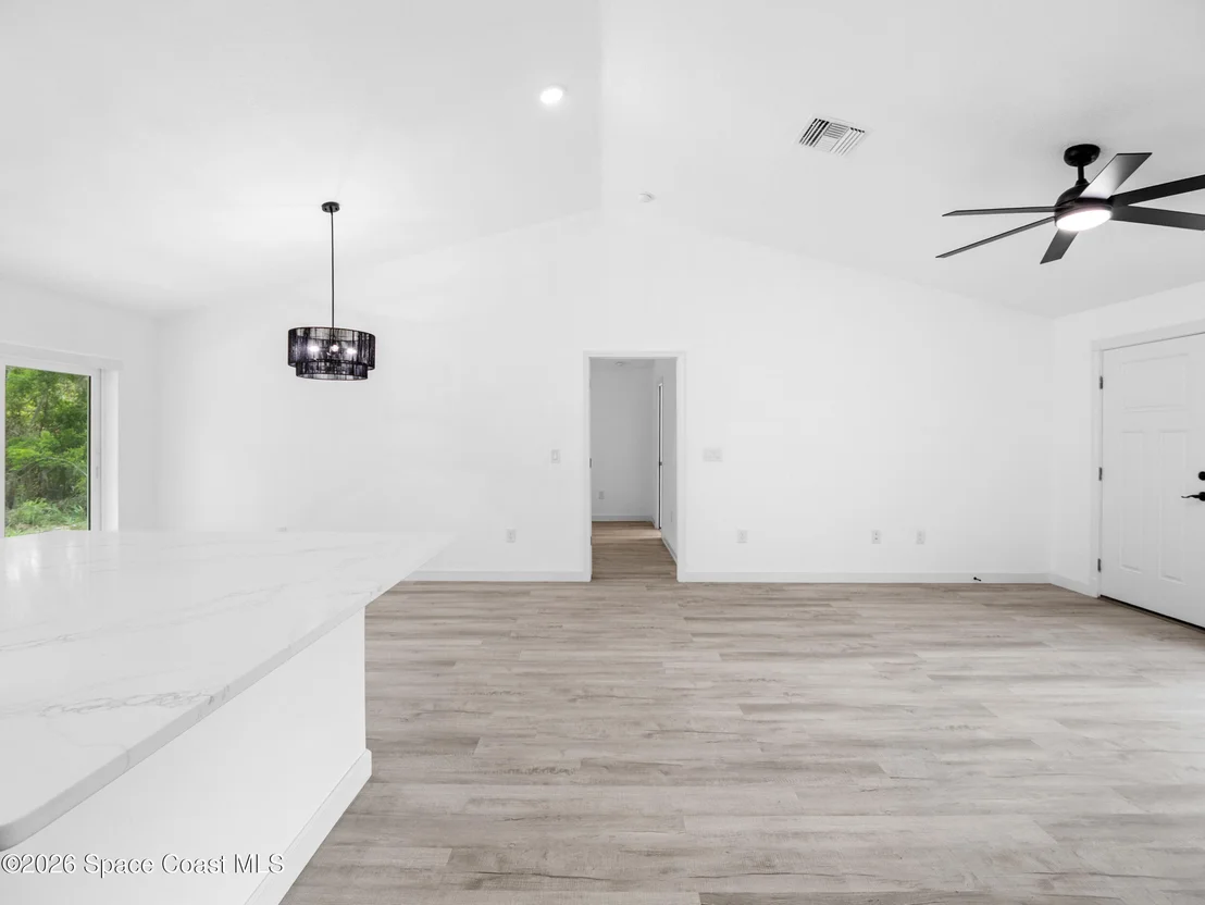 Photo of 2829 Warren Street