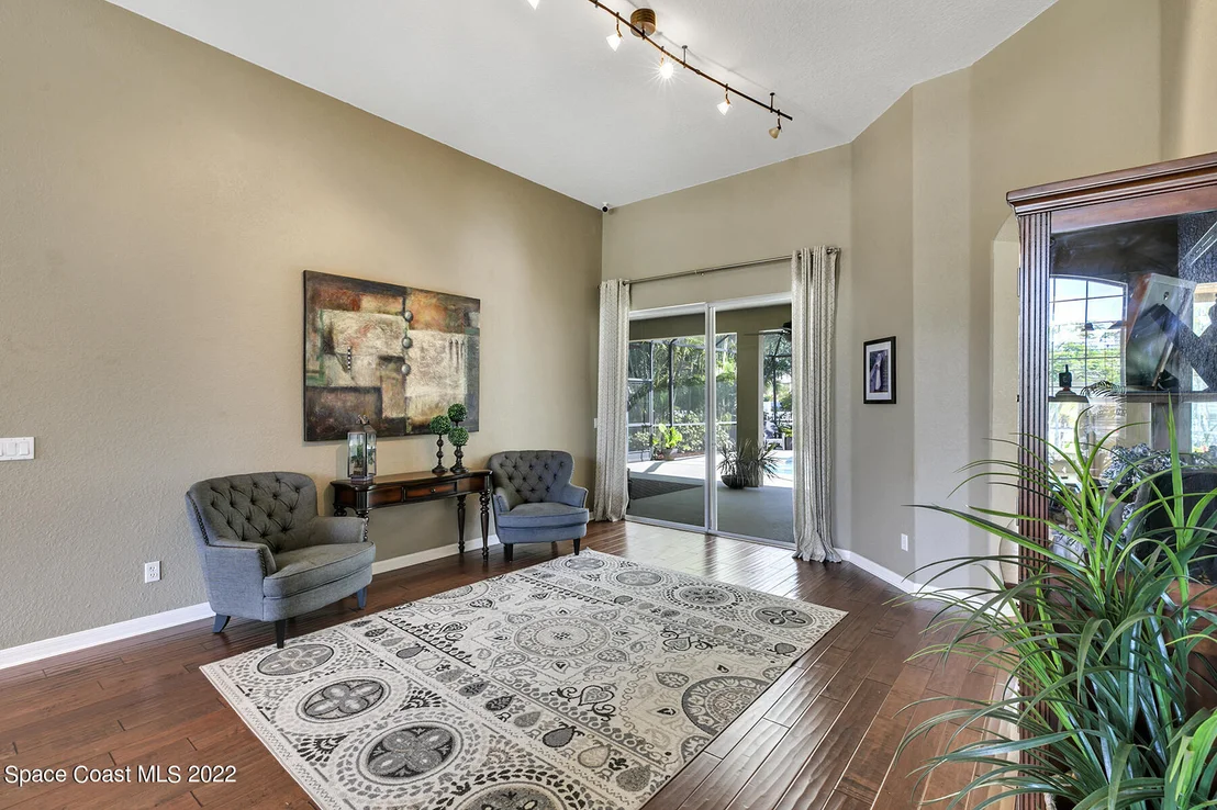 Photo of 4198 Chastain Drive