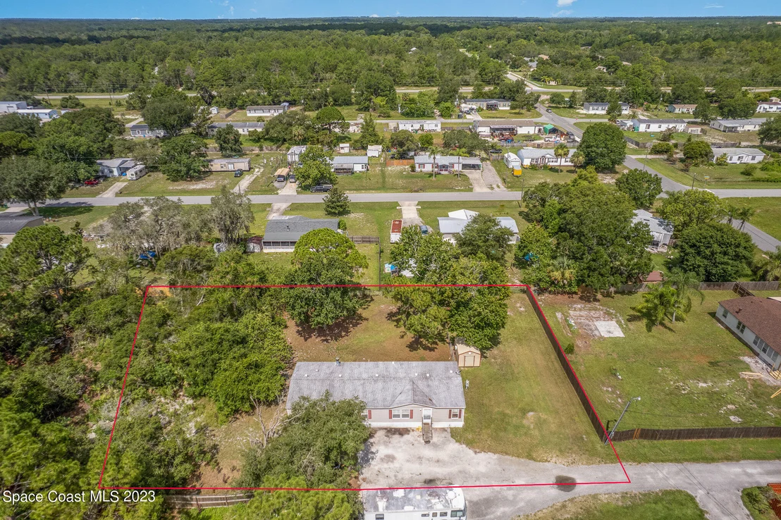 Photo of 823 Phillis Way
