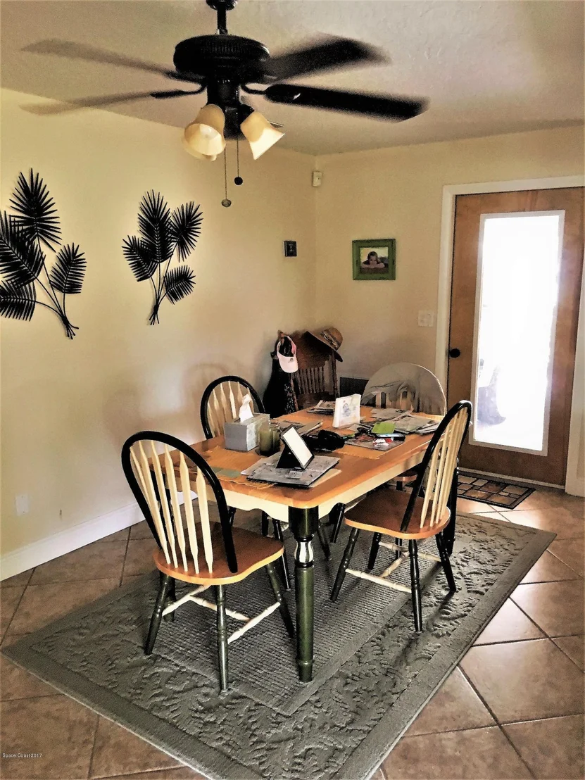 Photo of 2395 Pepperwood Road