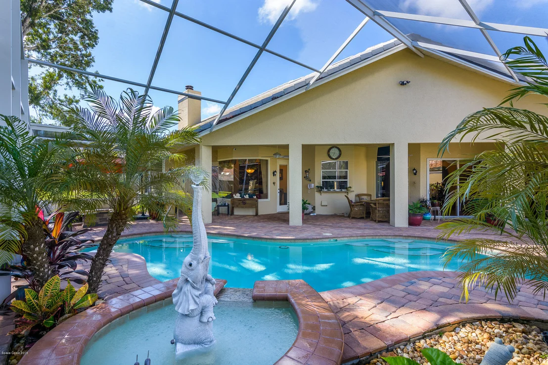 Photo of 789 Oak Park Drive