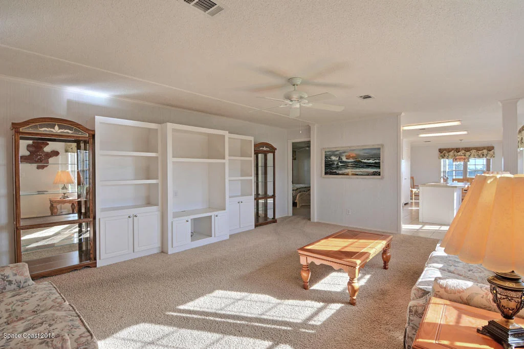 Photo of 7585 Agawam Road