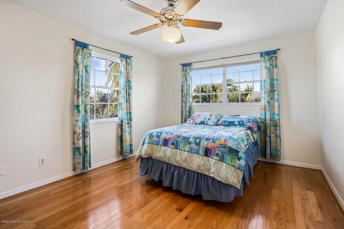 Photo of 445 Sandy Key