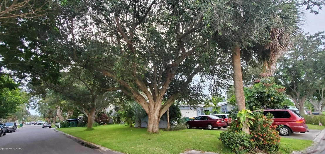 Photo of 230 Timpoochee Drive