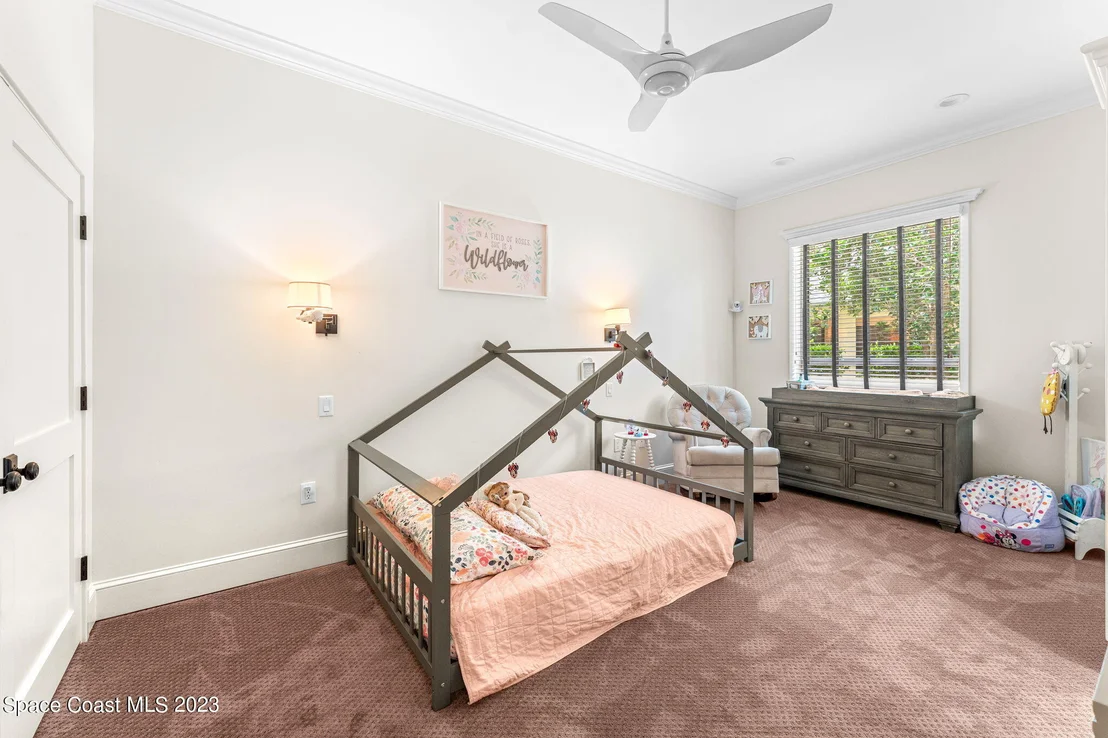 Photo of 891 Peregrine Drive