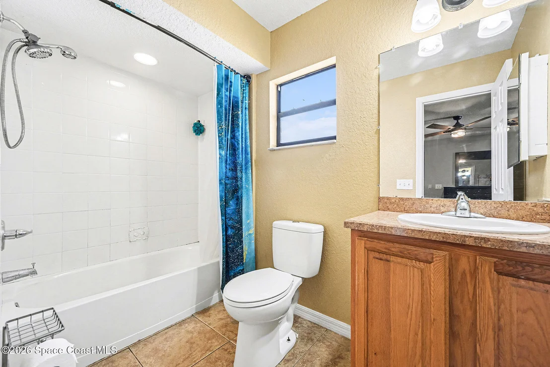 Photo of 1584 Gardner Dr Drive