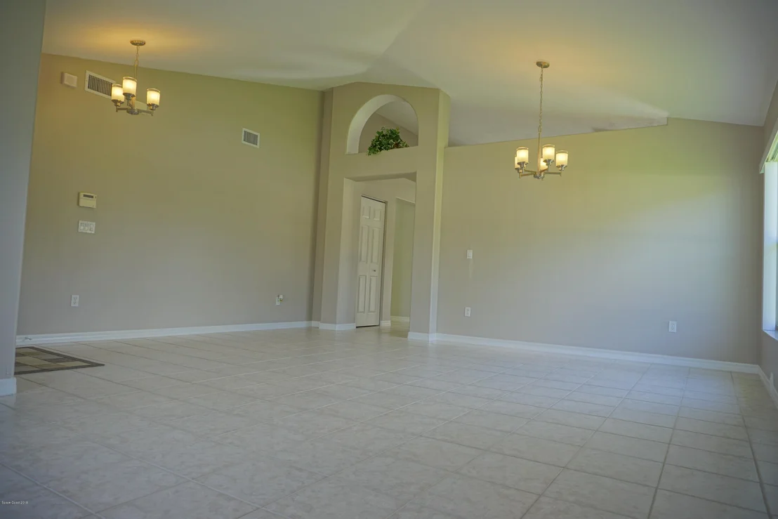 Photo of 816 Kaley Place